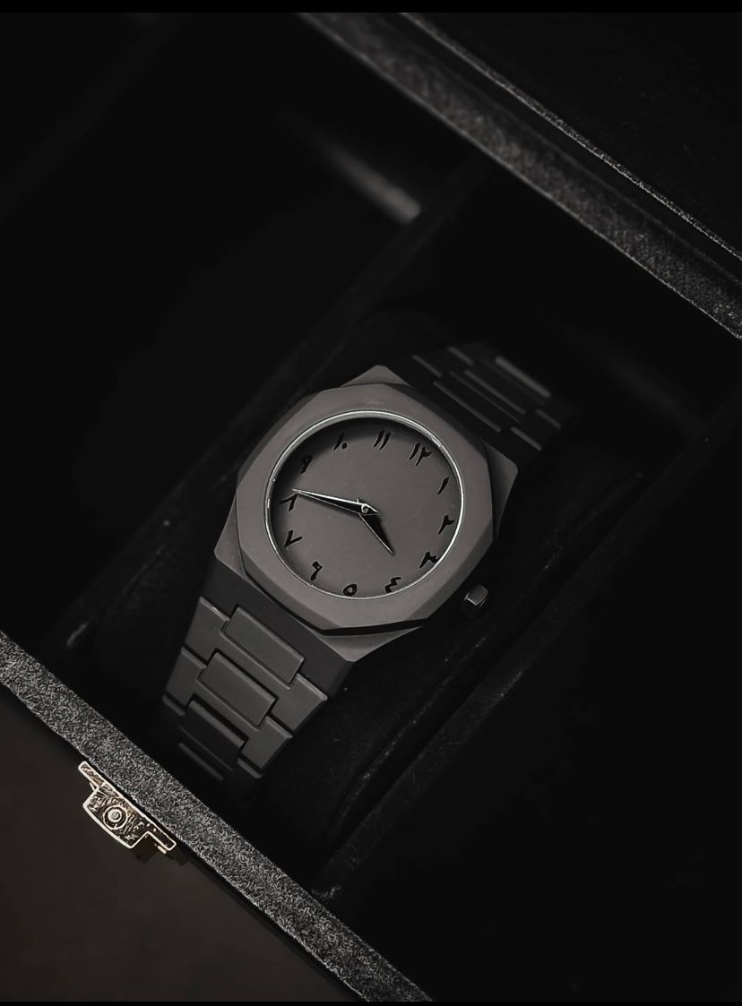Black Arabic Aura Watch