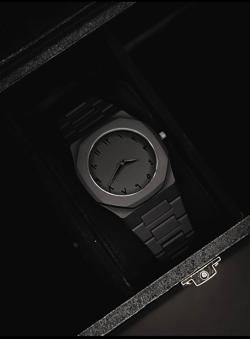 Black Arabic Aura Watch