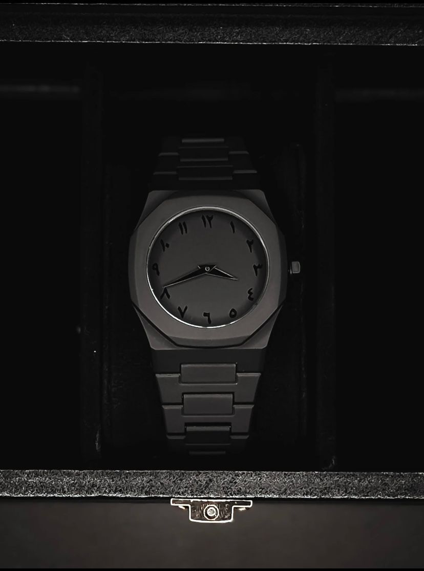 Black Arabic Aura Watch