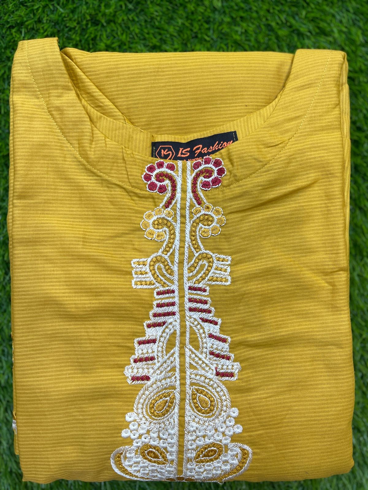 Lawn Embroidered Two Piece Kurti GL7004