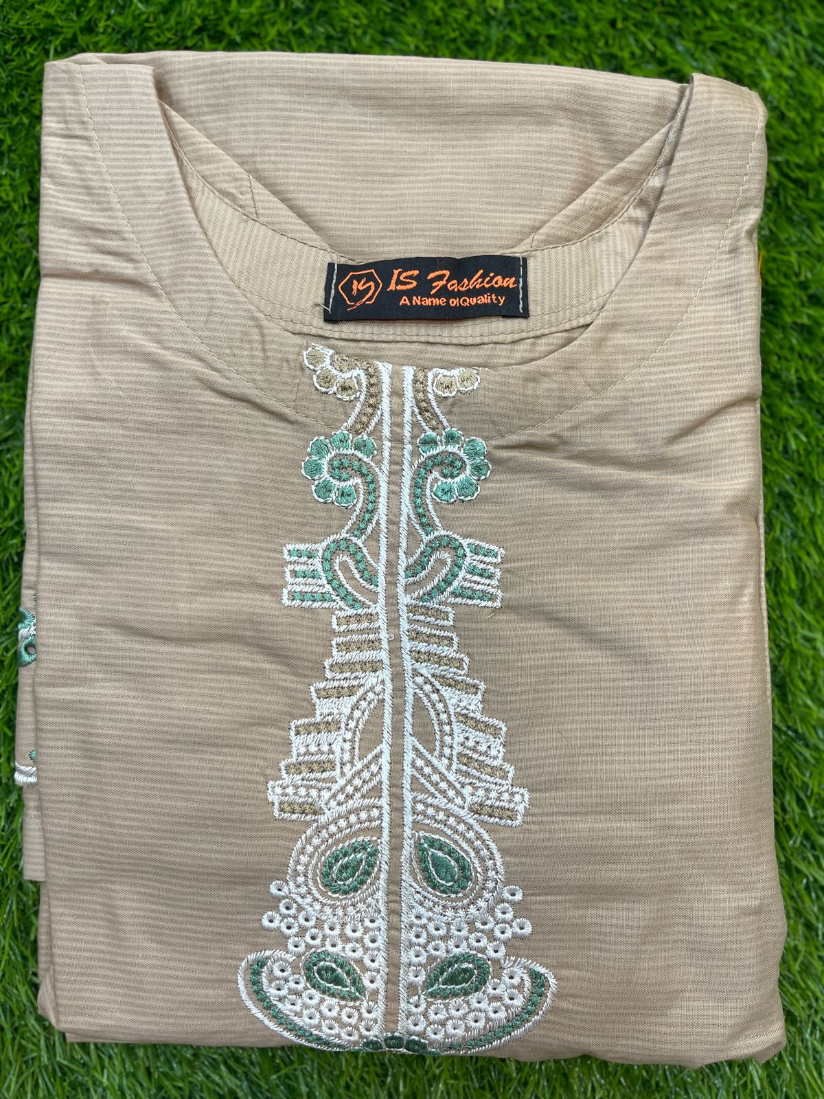 Lawn Embroidered Two Piece Kurti GL7004
