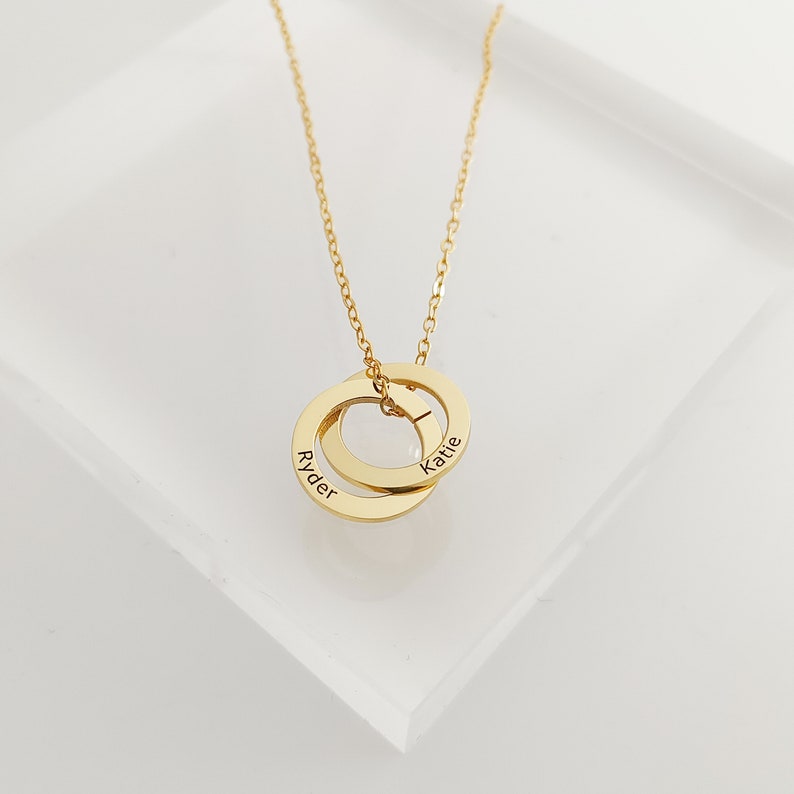 Personalized Name Necklace•Personalized Linked Circle Necklace